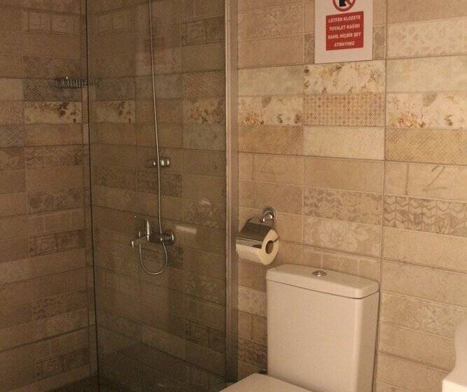 هتل Adalar Konak