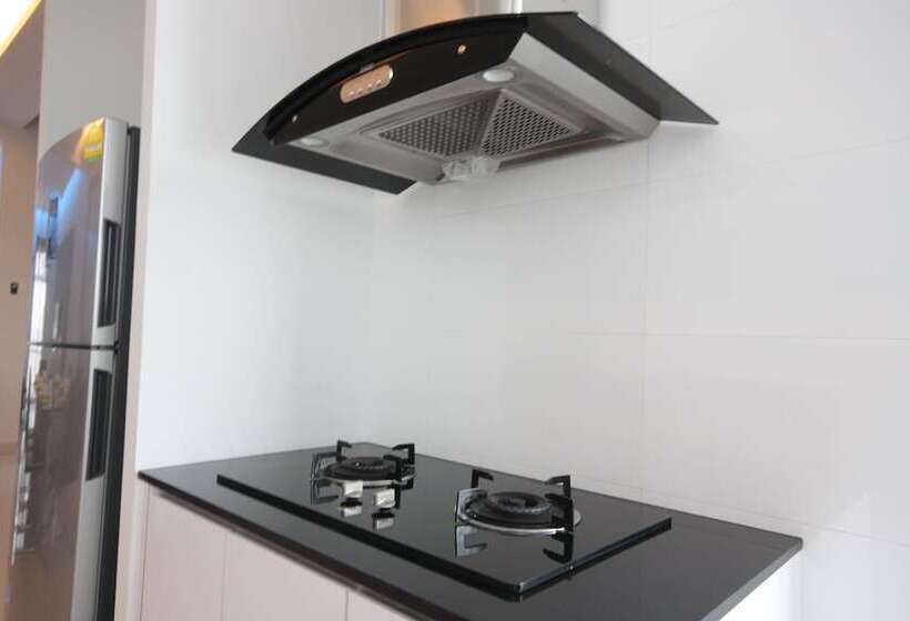 Shamrock Beach Villas Seaview 15