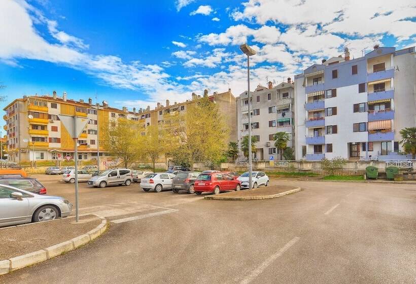 Apartment 1597