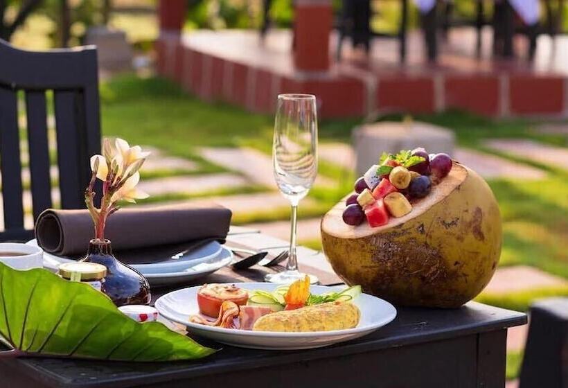 هتل Sansan Resort