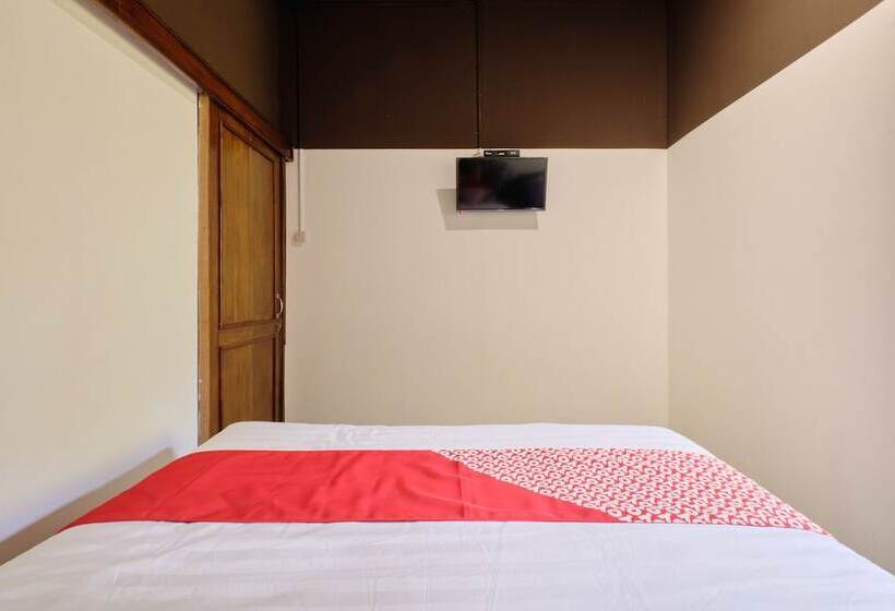 هتل Oyo 2519 Mayang Garini