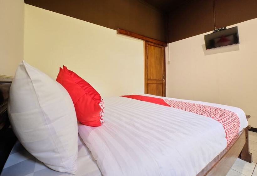 هتل Oyo 2519 Mayang Garini