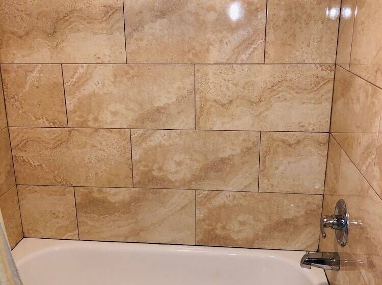 فندق Regency Inn