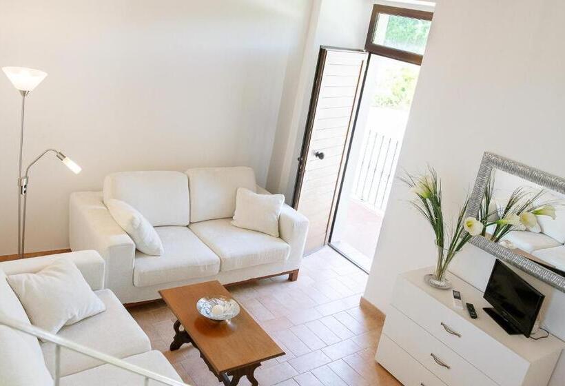 فندق Agriturismo Podere Coldifico