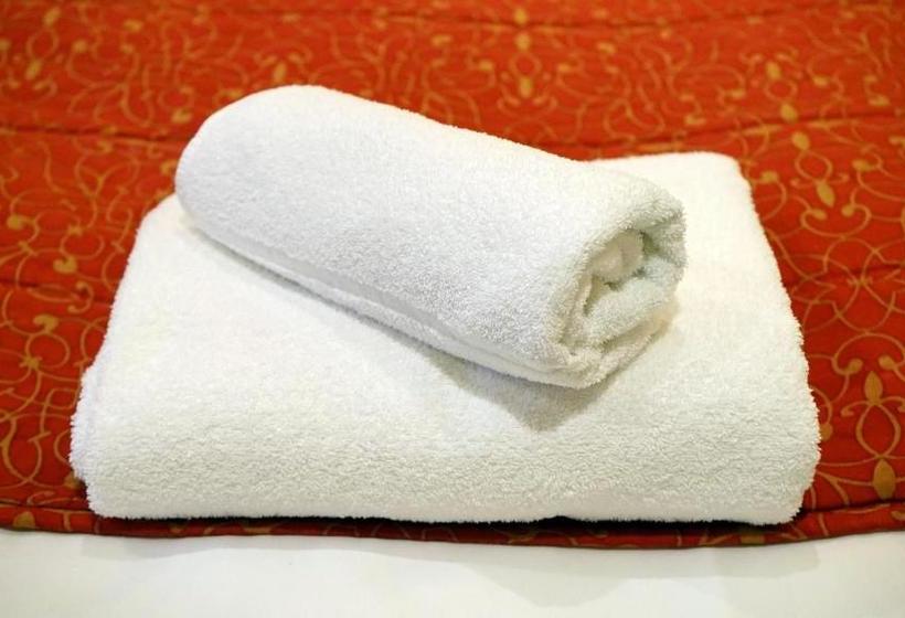 בית מלון כפרי Spot On 65910 Nethaji Mahal