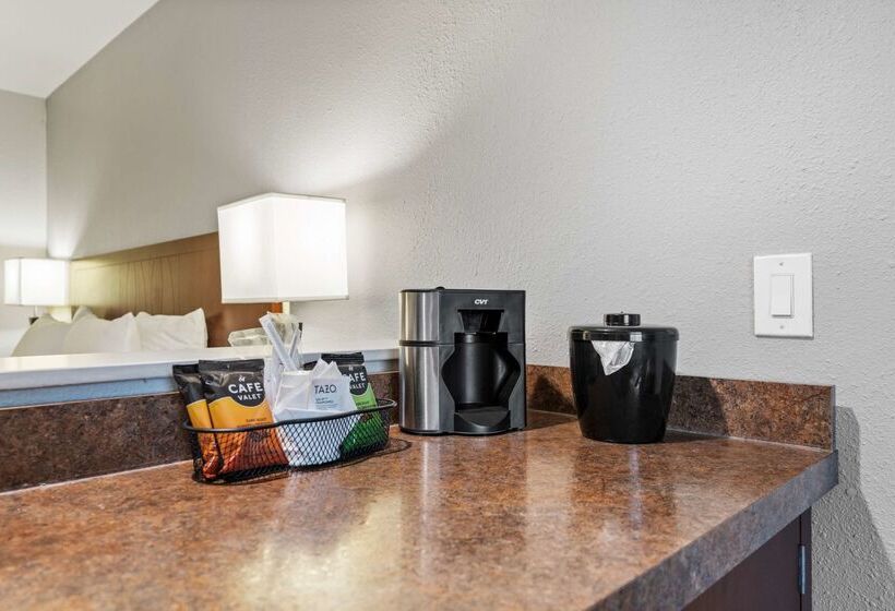Best Western Lake Oswego Hotel & Suites
