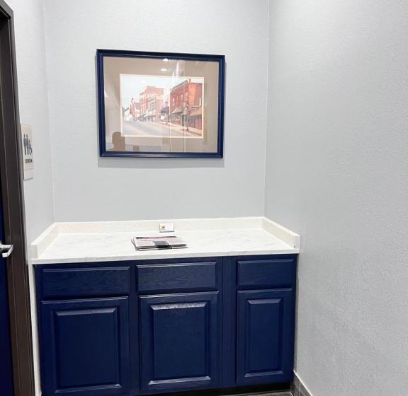 酒店 Clarion Pointe On The Lake Clarksvillesouth Hill West