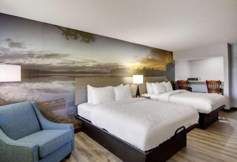 בית מלון כפרי Clarion Pointe On The Lake Clarksvillesouth Hill West