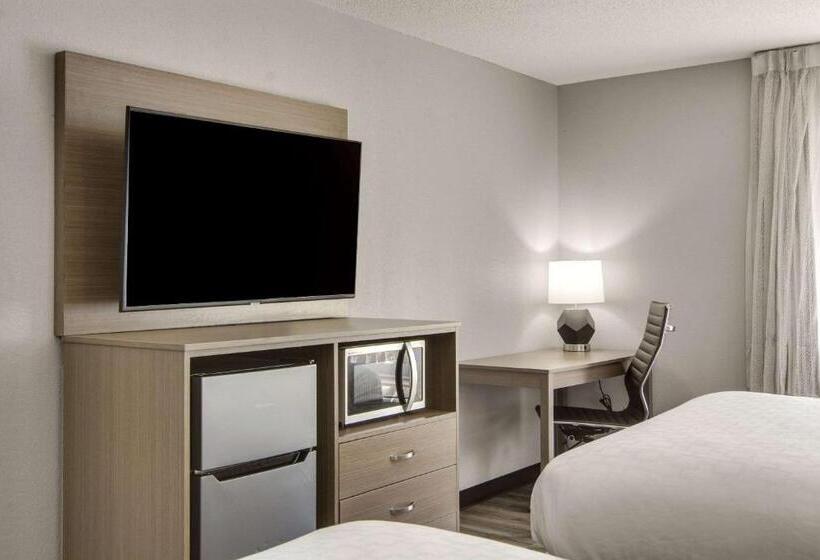 酒店 Clarion Pointe On The Lake Clarksvillesouth Hill West