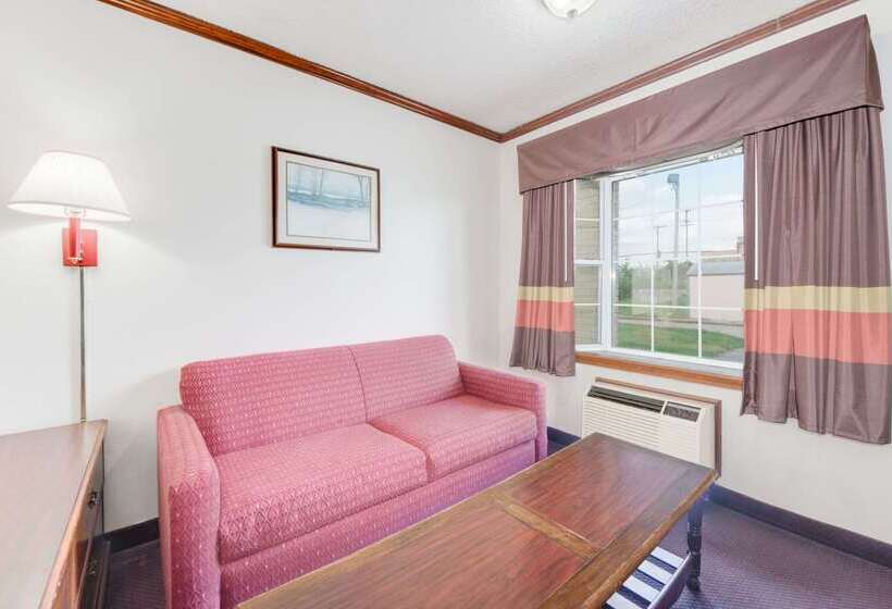 酒店 Days Inn By Wyndham Monett