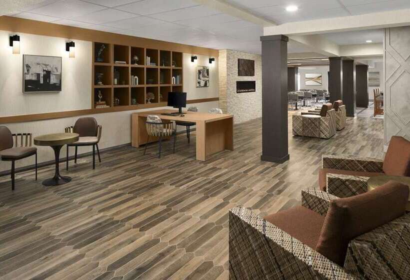 فندق Doubletree By Hilton Salem