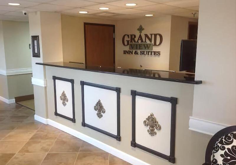 فندق Grand View Inn & Suites