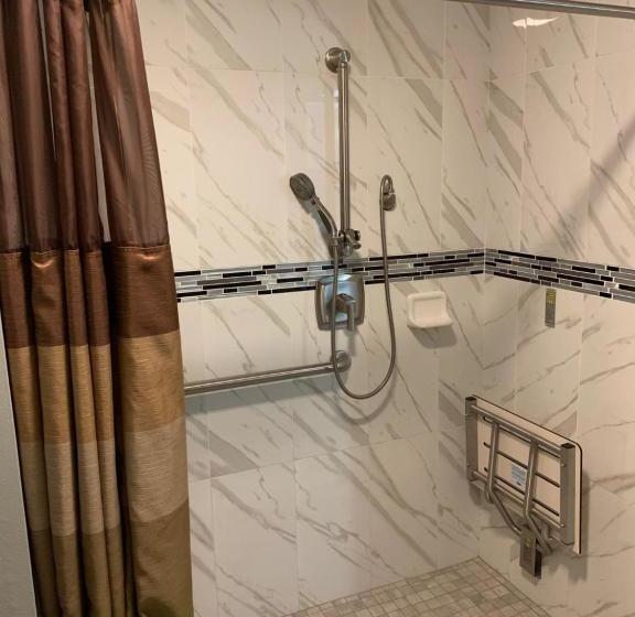 هتل Pacific Inn Redwood City