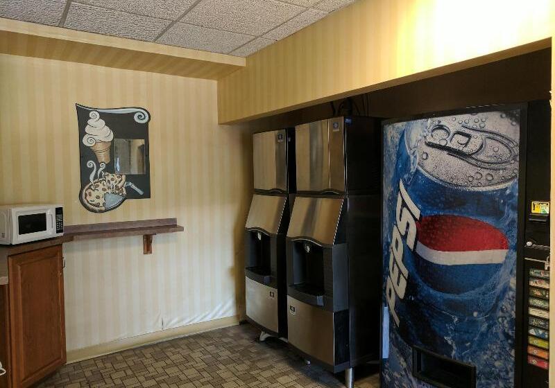 هتل South Shore Inn