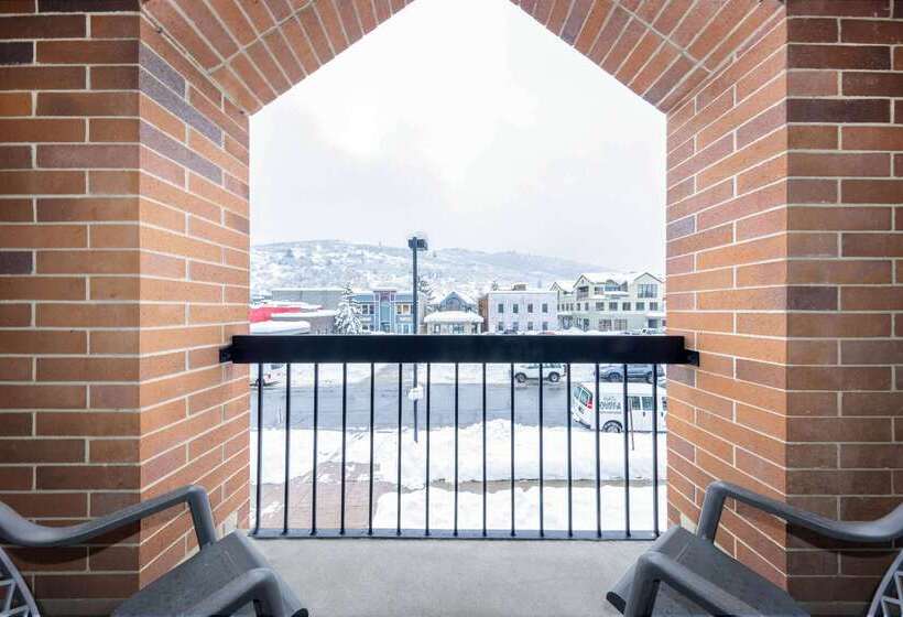 Park Plaza Resort, Ascend Hotel Collection