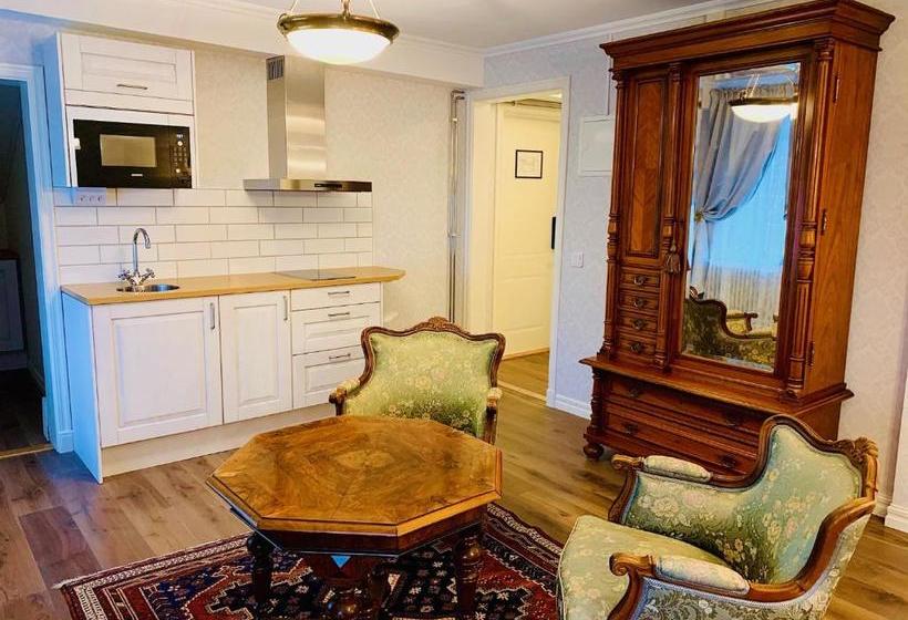 צימר Herrgardshotellet I Laxå