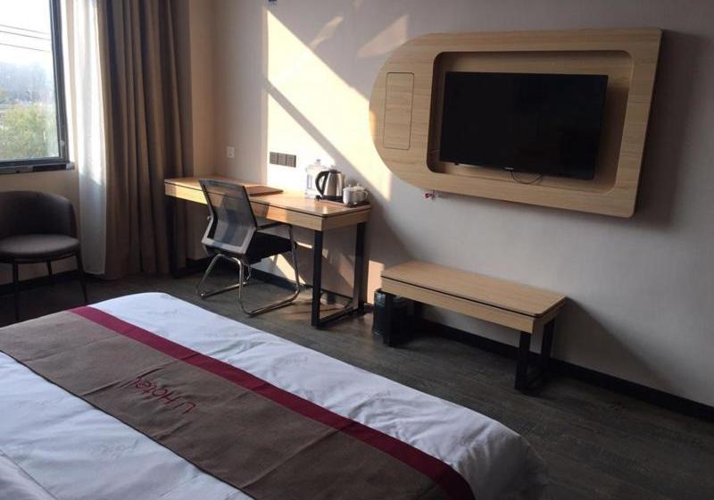 Отель Thank Inn Plus Shandong Linyi Lanshan District West Twelve Road Steel Market