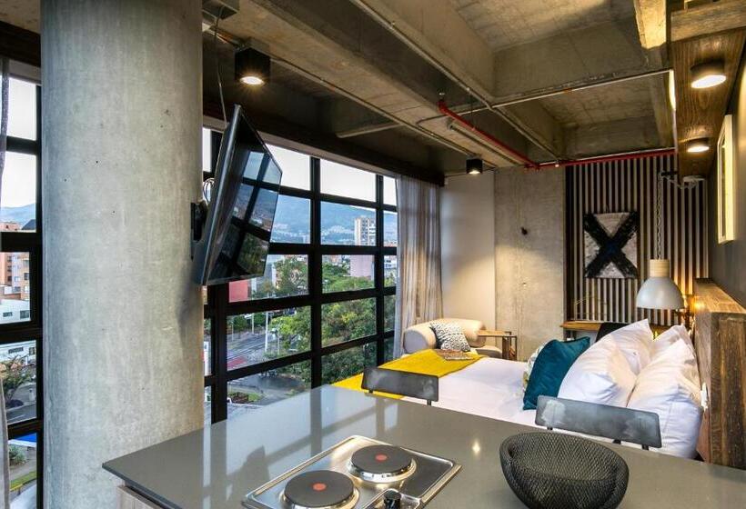 هتل Factory Lofts