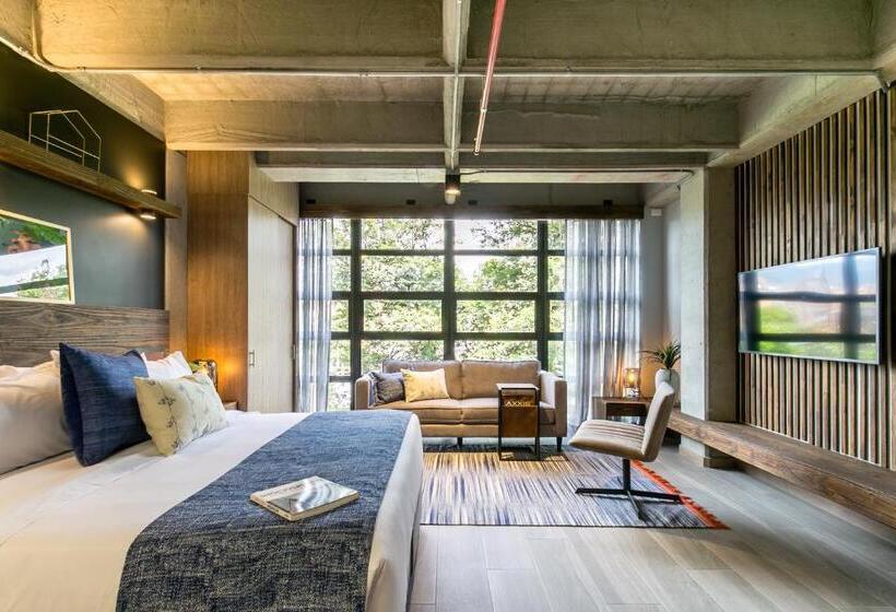 هتل Factory Lofts