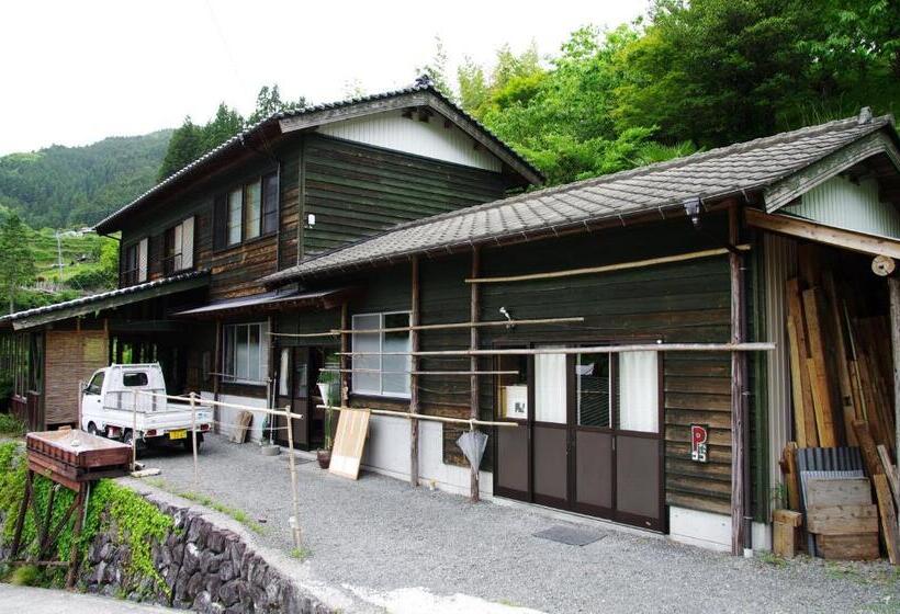 بنسيون Washi Studio Kamikoya