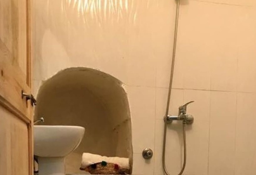 Auberge Riad Buena Vista   Hostel