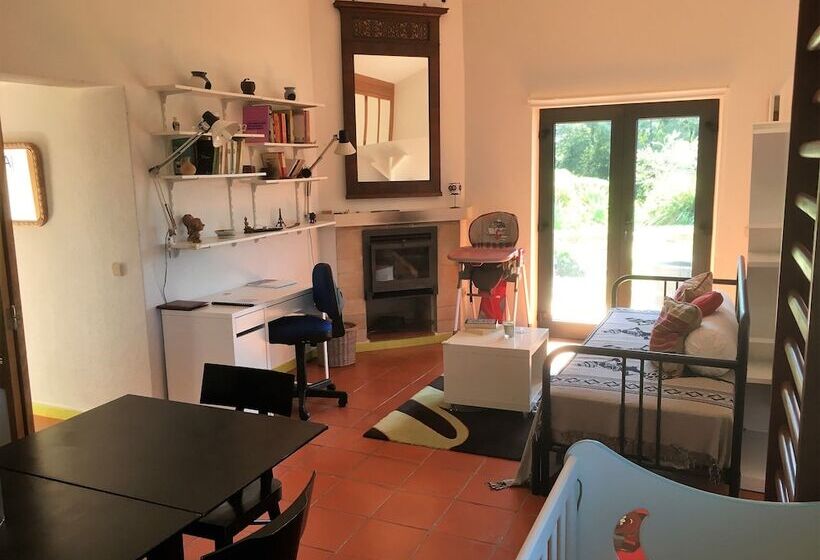 Casa Dos Pintos