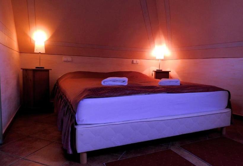 پانسیون Charlie Fogadó Sé