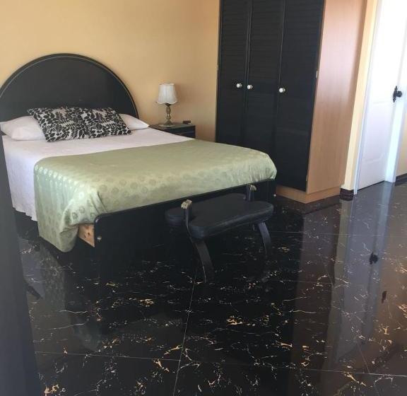 פנסיון Hostal Gipuzkoa