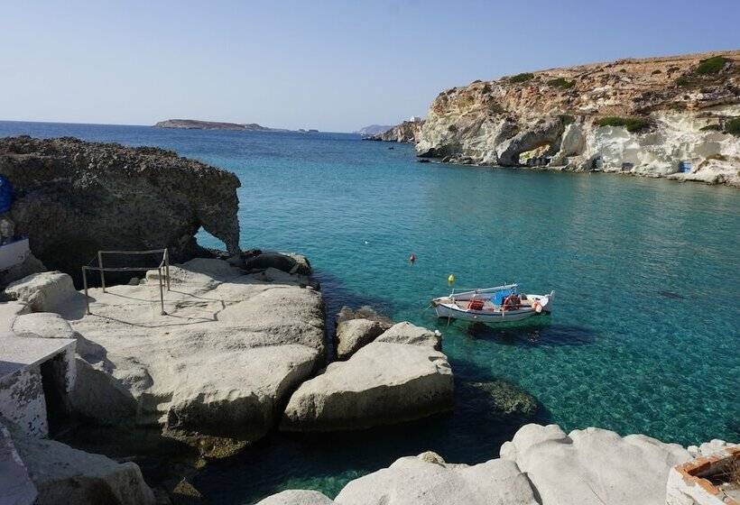 پانسیون The Elephant Goupa Beach