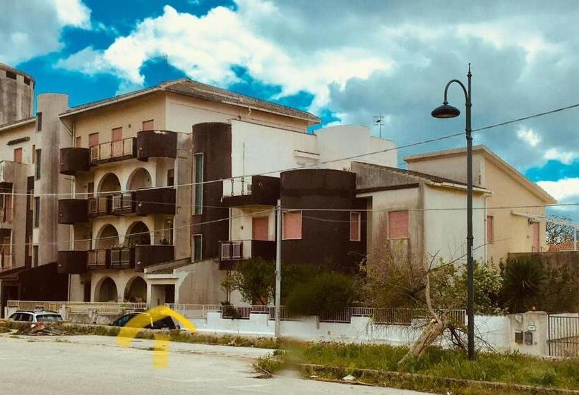 ベッドアンドブレックファースト La Terrazza Sul Mar Mediterraneo