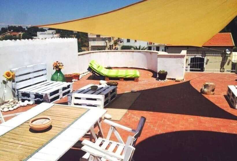 住宿加早餐  La Terrazza Sul Mar Mediterraneo