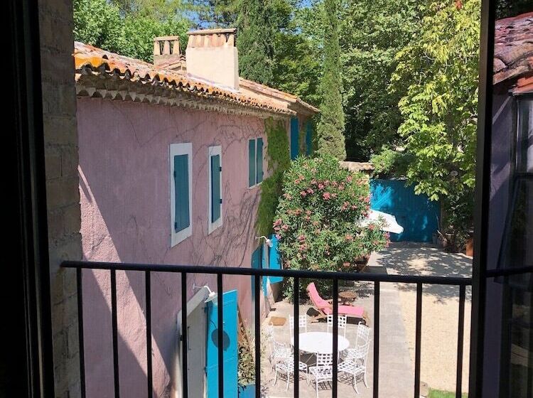 مبيت وإفطار Le Mas De La Sorgue