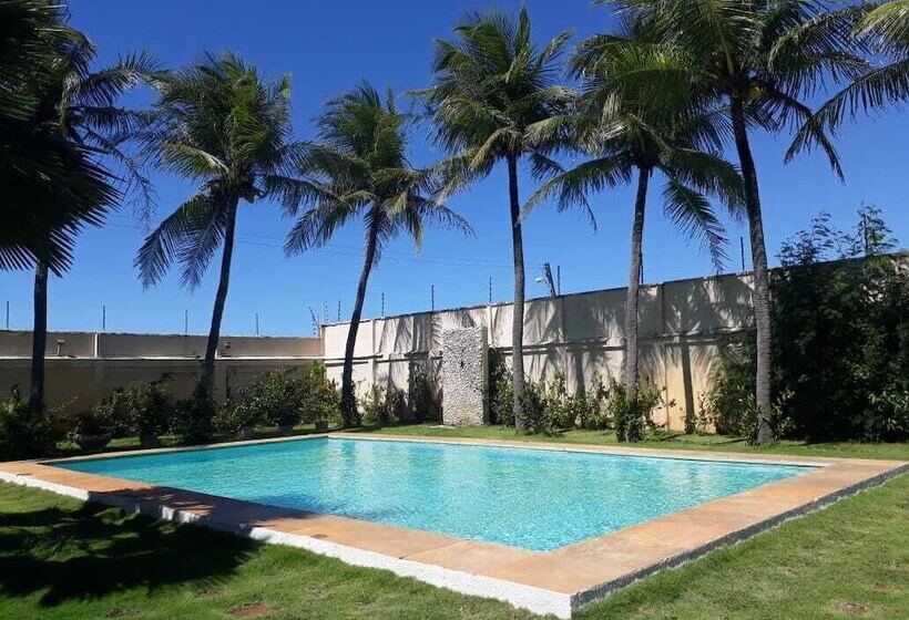 مسافرخانه Pousada Paraiso