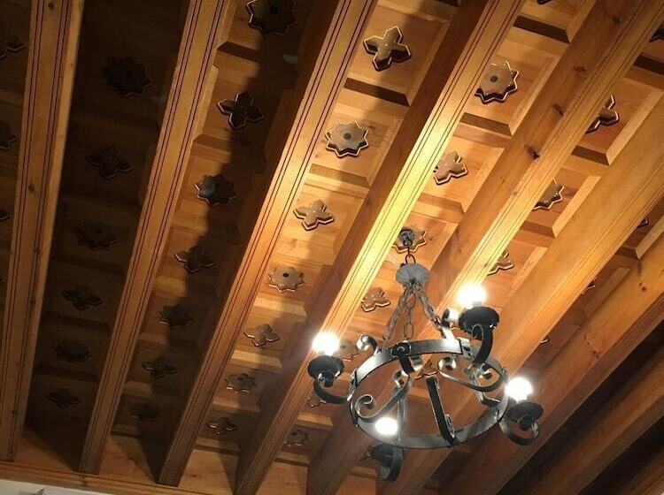 هتل Habitaciones Las Termas