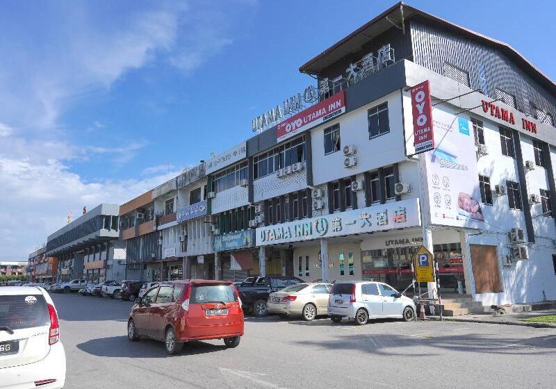 هتل Utama Inn By Oyo Rooms