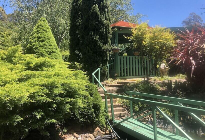 Mole Creek Hideaway