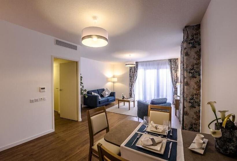 اقامتگاه Domitys La Majolique