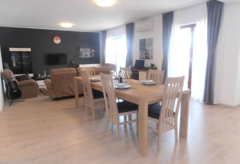 Apartment Davorka