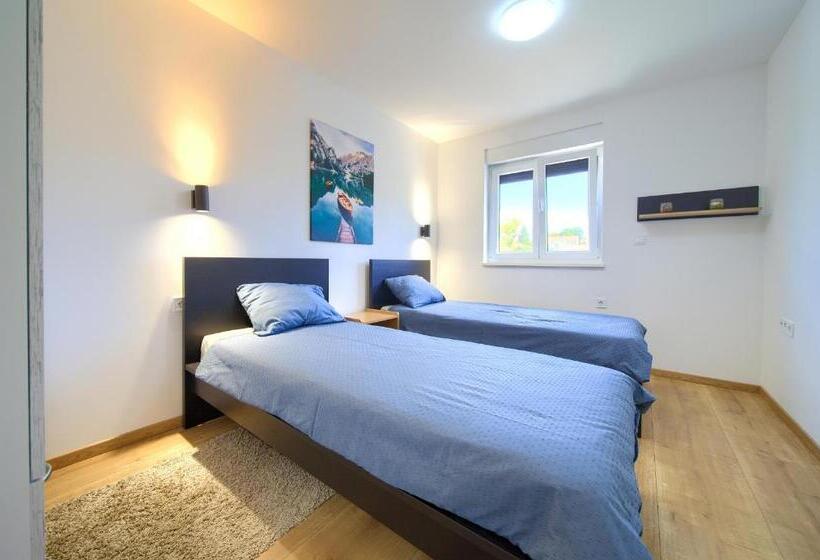 Apartments Nadica Deluxe