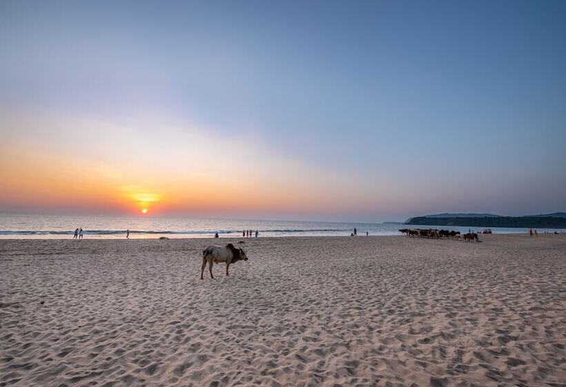 فندق Simrose Resort South End Of Agonda Beach