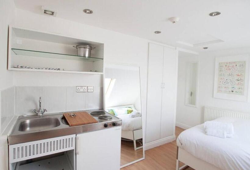 Пансион Tooting Broadway Studios & Rooms By Dc London Rooms