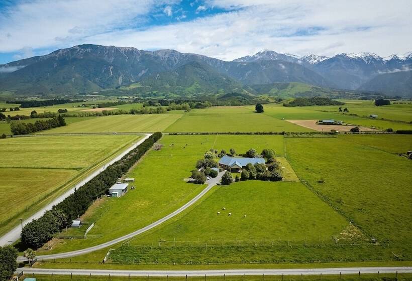 هتل Awatea Country Bed & Breakfast