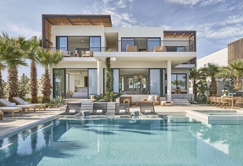 فندق Four Seasons Resort Los Cabos