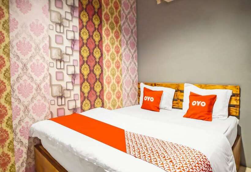 هتل Oyo 990 Stadion Residence