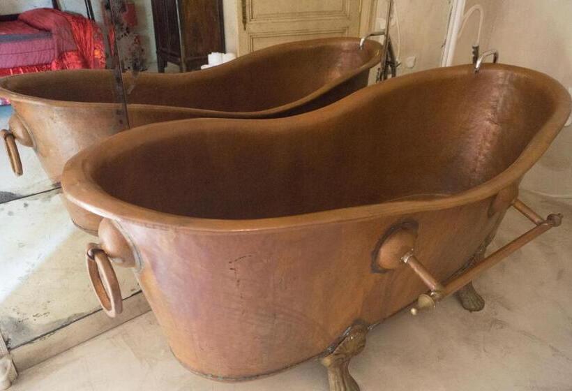 ペンション Casa Baladin Camere Di Charme E Agronidi Dell'open Garden