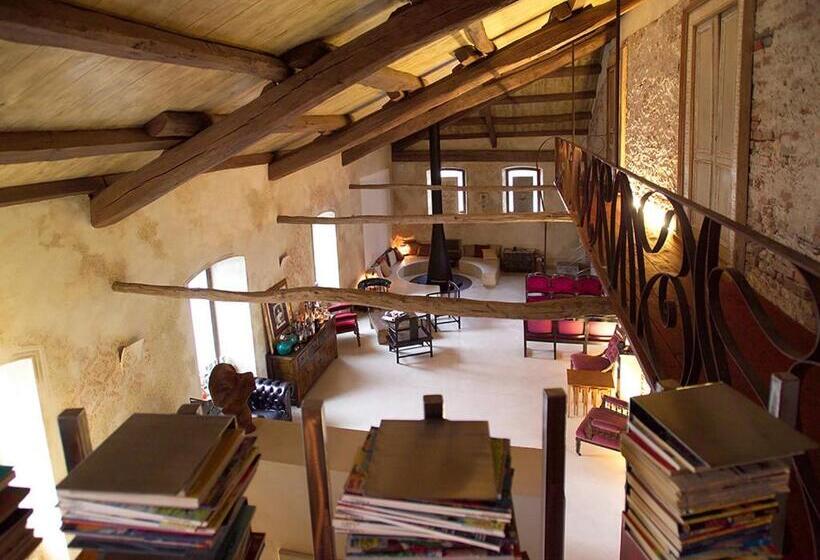 ペンション Casa Baladin Camere Di Charme E Agronidi Dell'open Garden