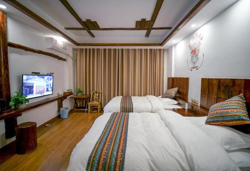بنسيون Floral  · Spring Guesthouse Zhangjiajie