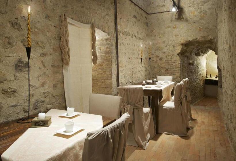 Torre Della Botonta