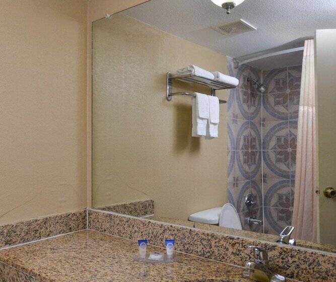 בית מלון כפרי Studio 6 Suites Memphis, Tn East Memphis