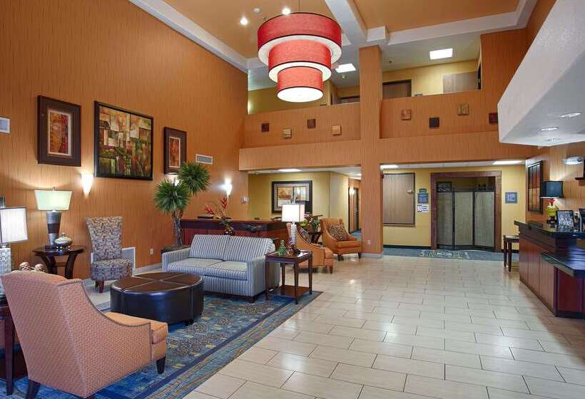 هتل Best Western Plus Fresno Inn